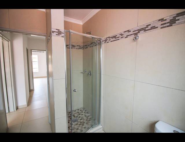 3 BEDROOM TOWNHOUSE TO LET IN NEW REDRUTH